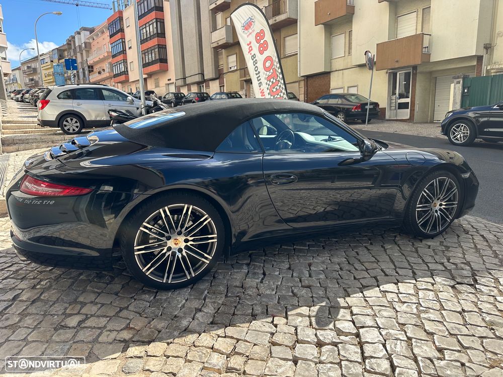 Porsche 911 Série F - 24