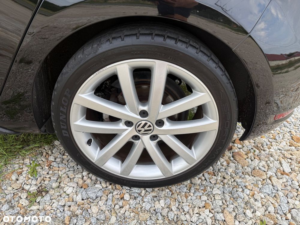 Volkswagen Golf - 38