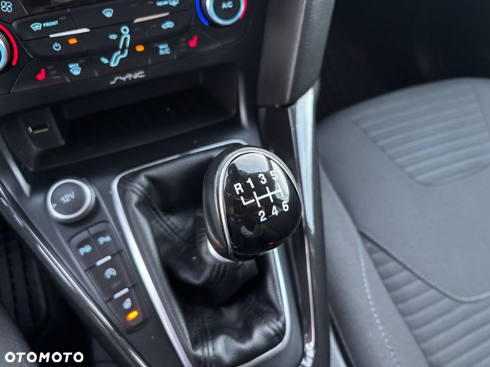 Ford Focus - 14