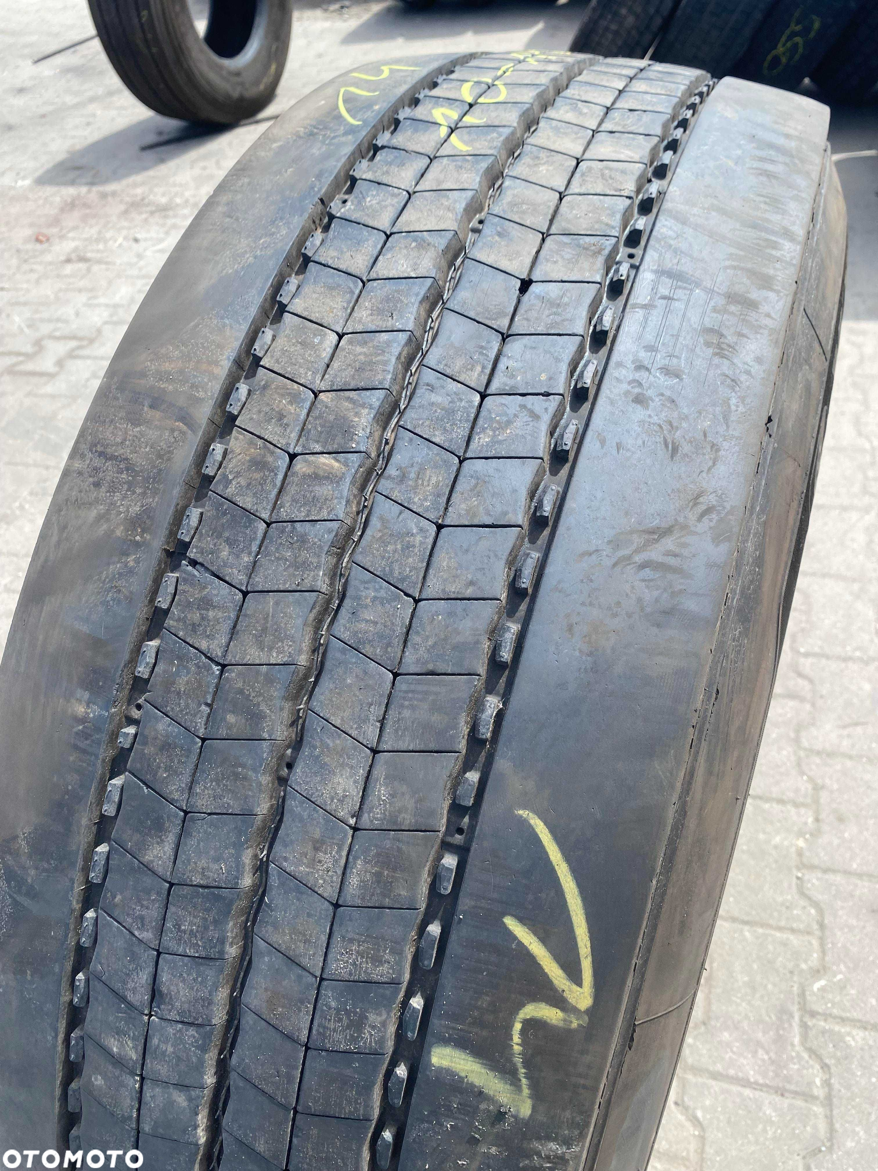 385/65R22.5 Opona MICHELIN X MULTI Z 10-11mm Przód XMULTI - 2