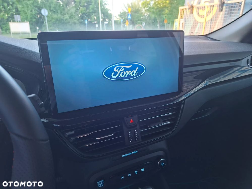 Ford Focus 1.0 EcoBoost mHEV ST-Line Design - 6