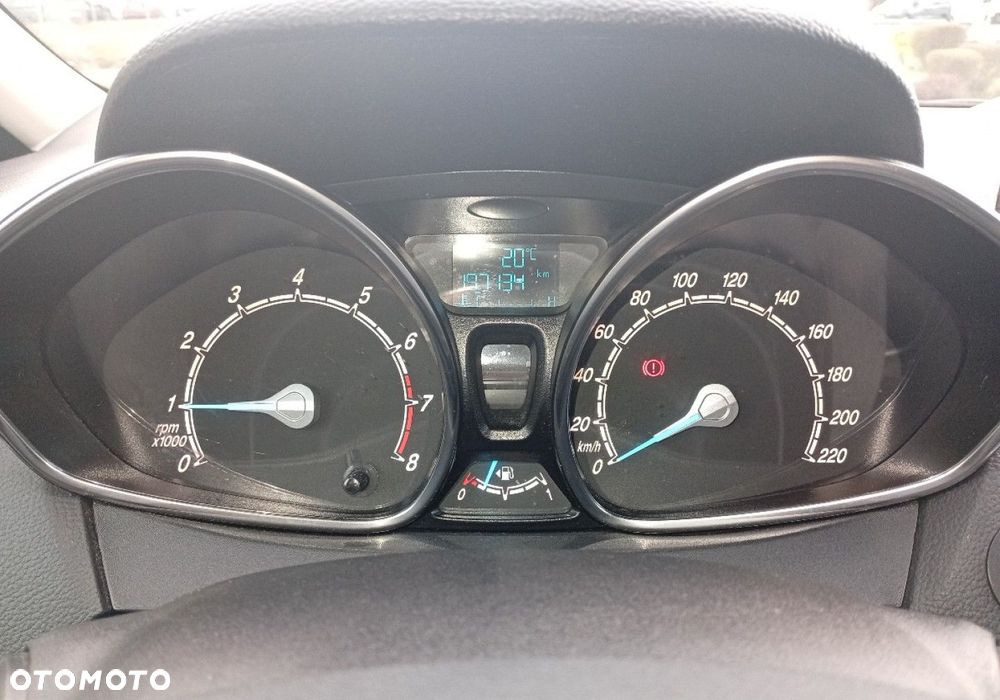 Ford B-MAX - 29