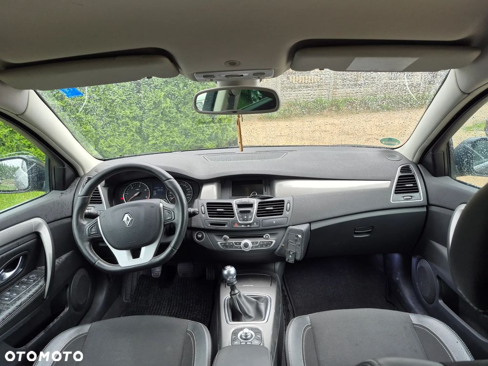 Renault Laguna - 11