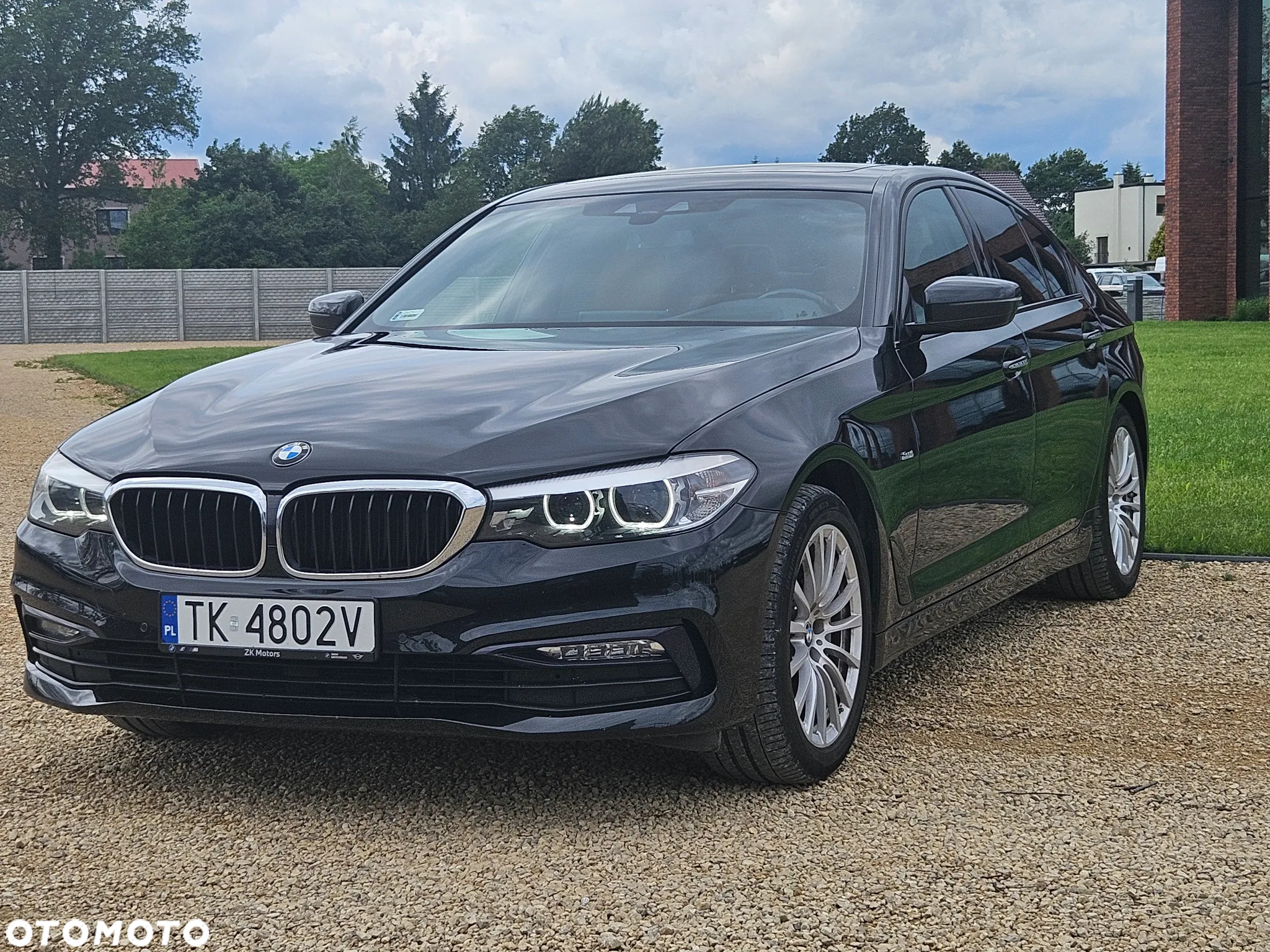 BMW Seria 5 530d xDrive Sport - 2