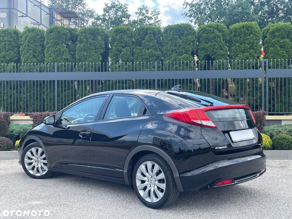 Honda Civic 1.8 Executive - 3