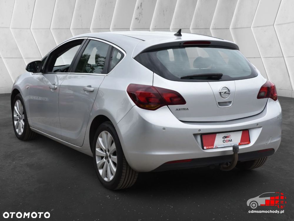 Opel Astra - 8