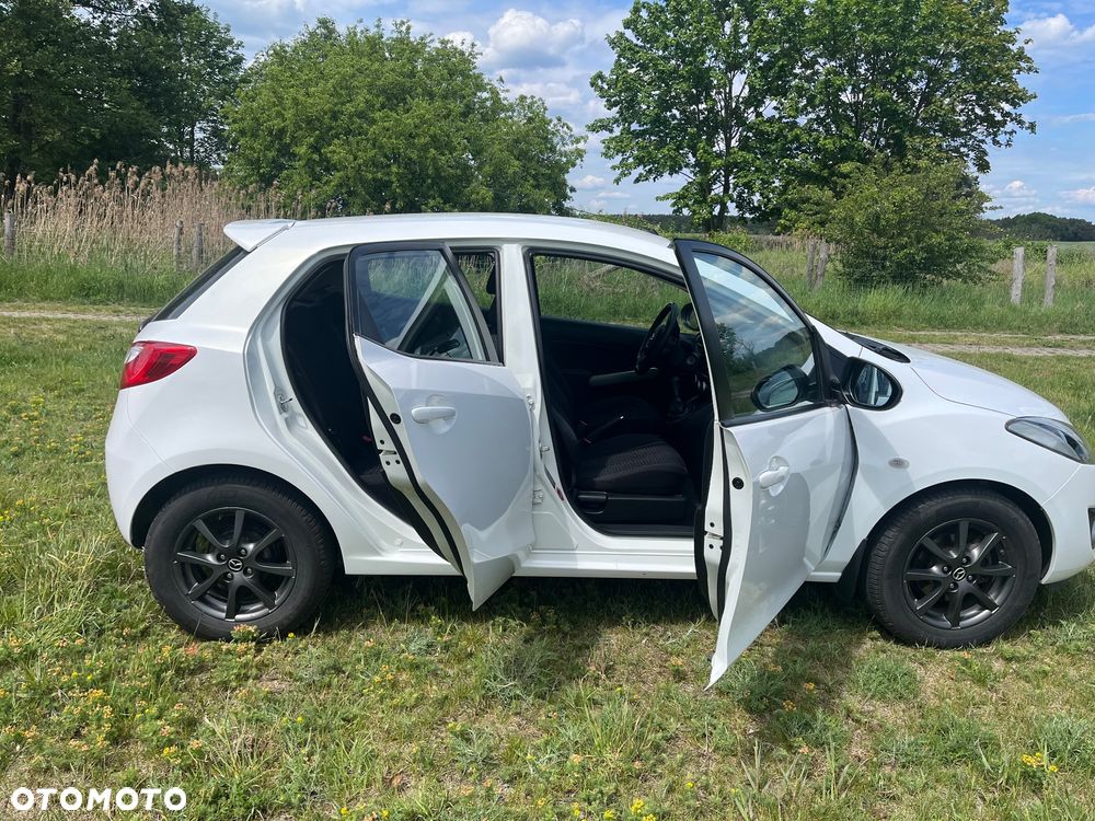 Mazda 2 - 7