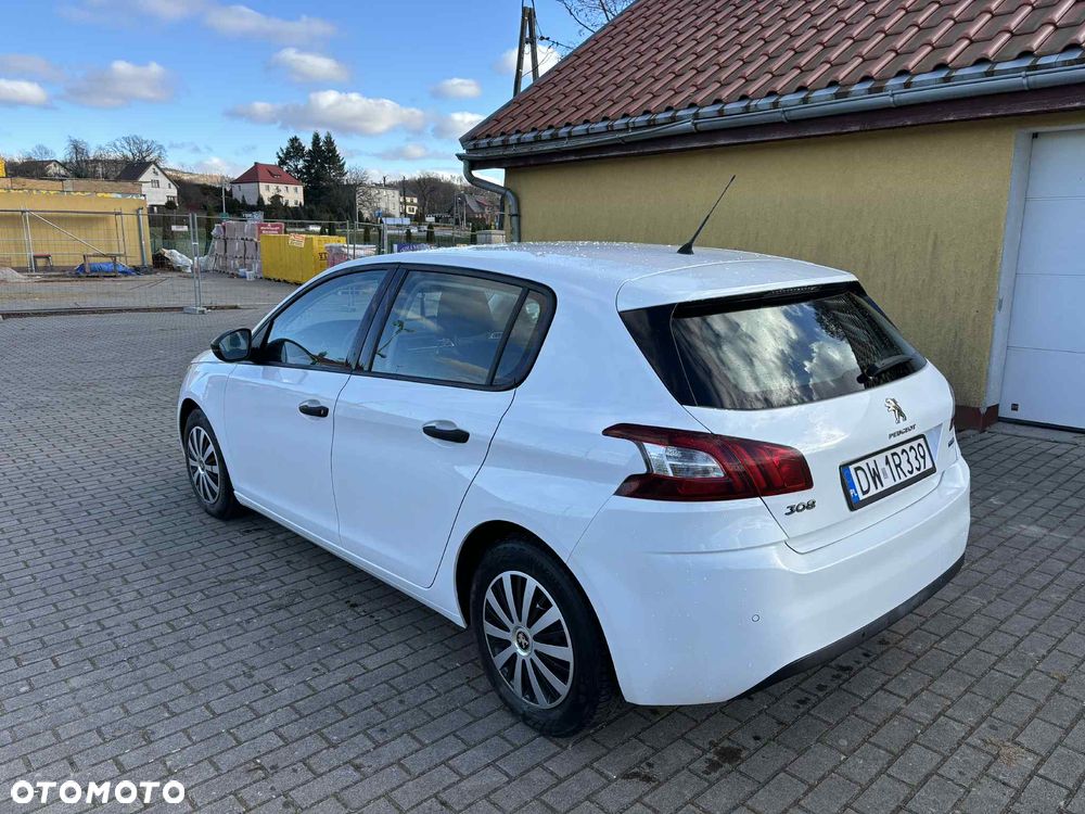 Peugeot 308 1.2 PureTech Access EU6 - 6