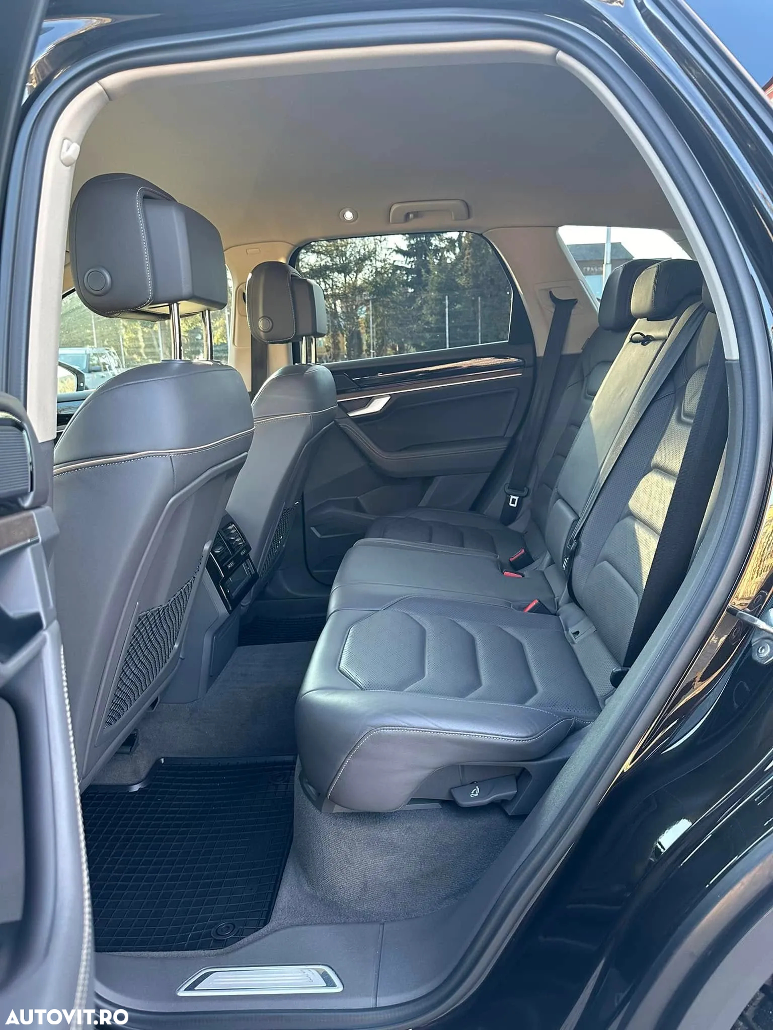 Volkswagen Touareg 3.0 V6 TDI 4Motion DPF Automatik Atmosphere - 13