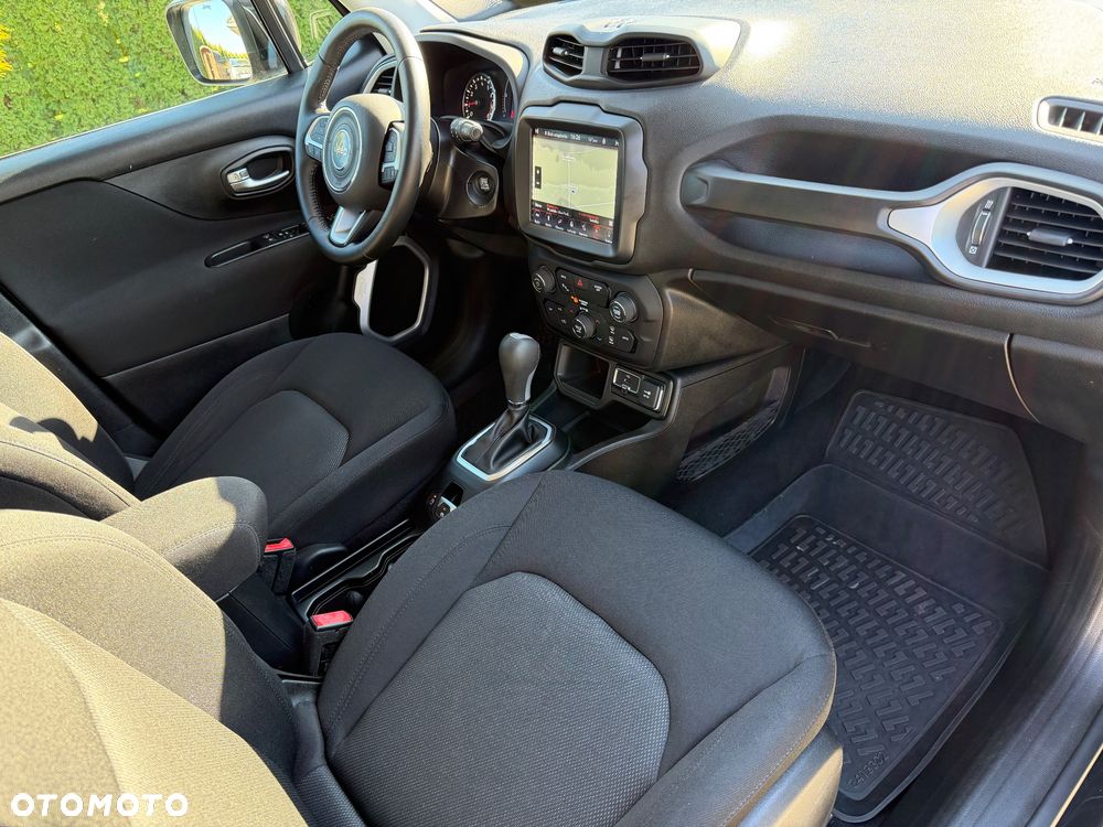 Jeep Renegade 1.4 MultiAir DSG Business Line - 27