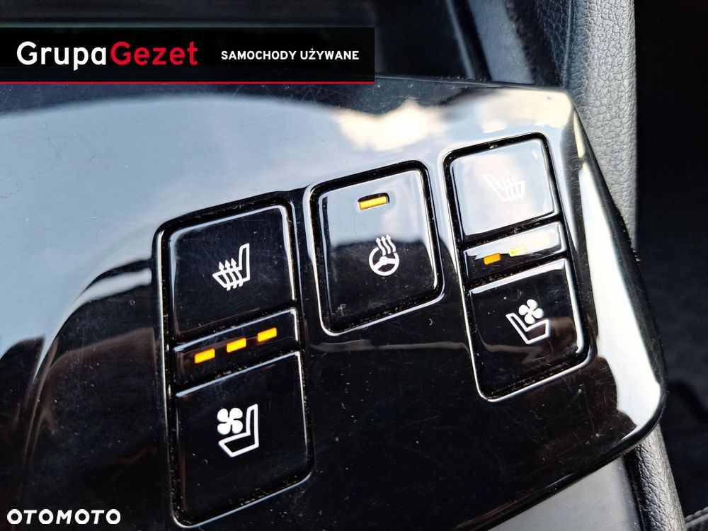 Kia Sportage 1.6 T-GDI HEV Business Line 2WD - 32
