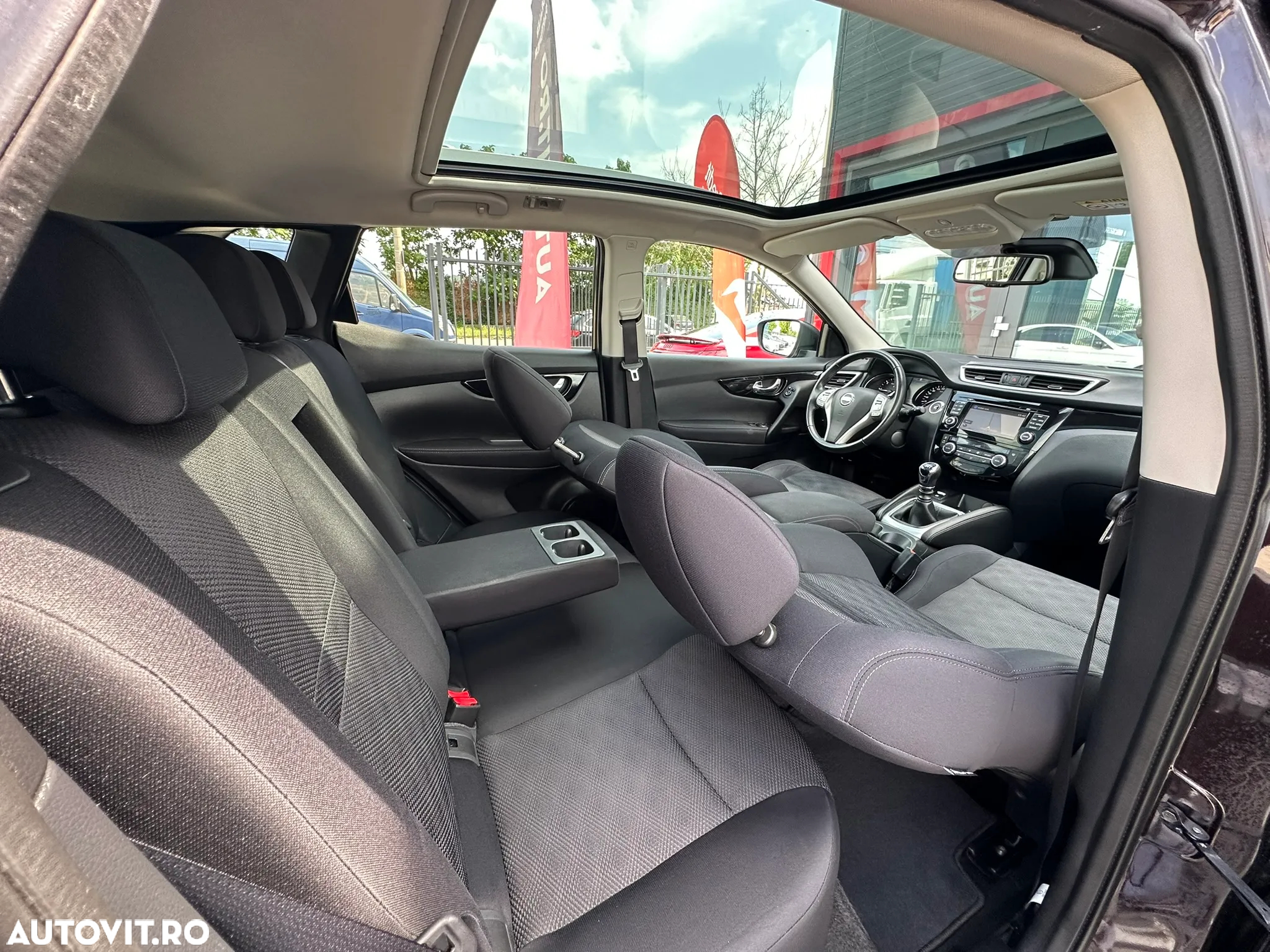 Nissan Qashqai 1.5 DCI TEKNA - 15