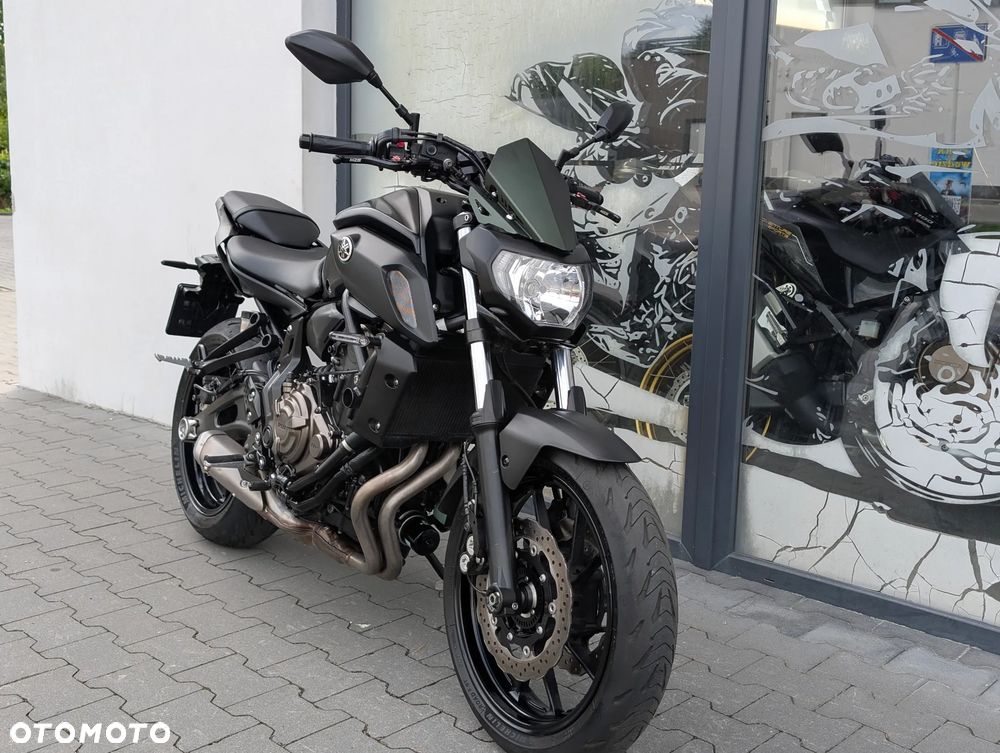 Yamaha MT - 3
