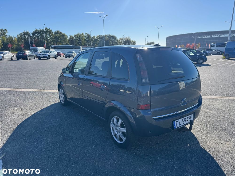 Opel Meriva - 10