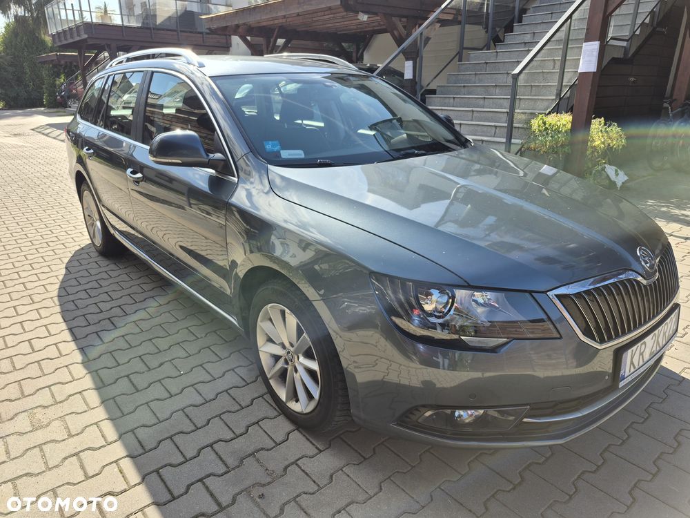 Skoda Superb 2.0 TDI 4x4 Ambition - 3