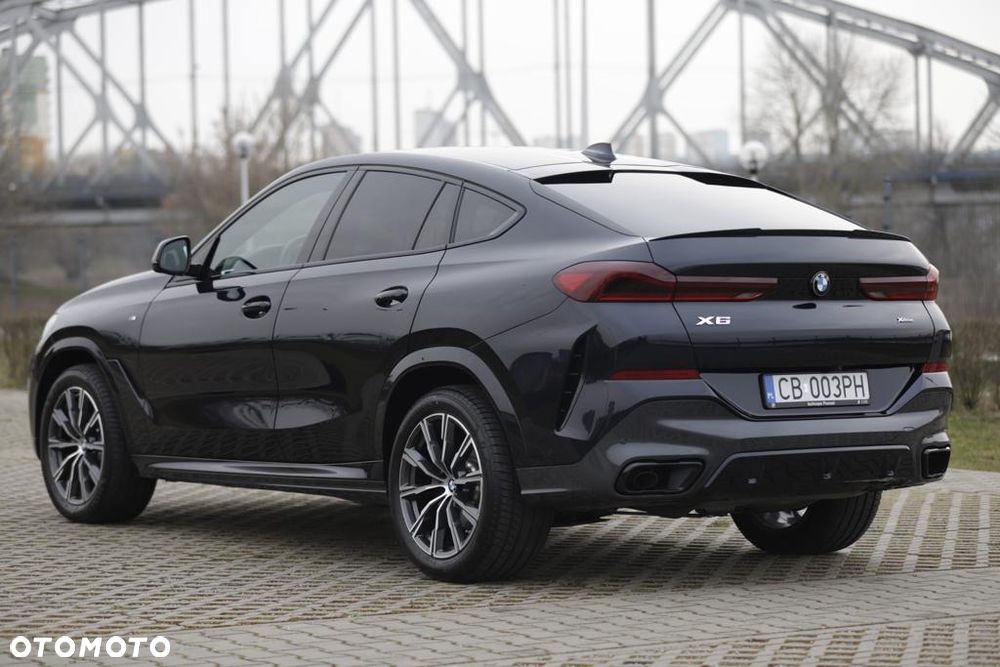 BMW X6 xDrive30d - 11