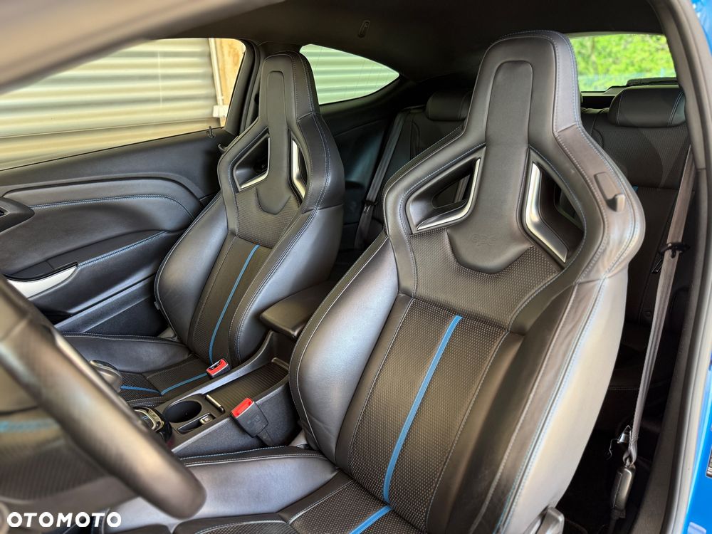 Opel Astra OPC - 24
