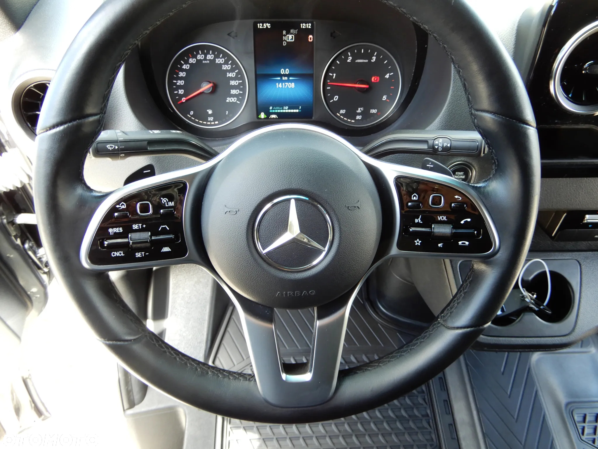 Mercedes-Benz Sprinter 319 CDI V6 3.0 CDI 190 KM 7G-Tronic Plus Ekstra Długi LONG Maxi+ 907 Furgon Blaszak Rozstaw Osi 4325 mm Full Opcja Stan Jak Nowy - 33