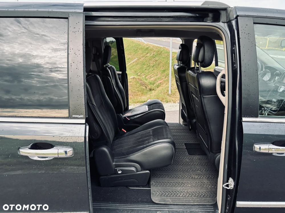 Lancia Voyager 2.8CRD Platinum - 9