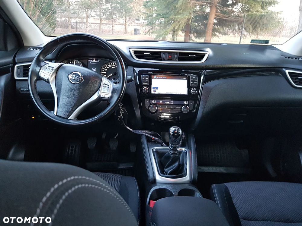 Nissan Qashqai - 22
