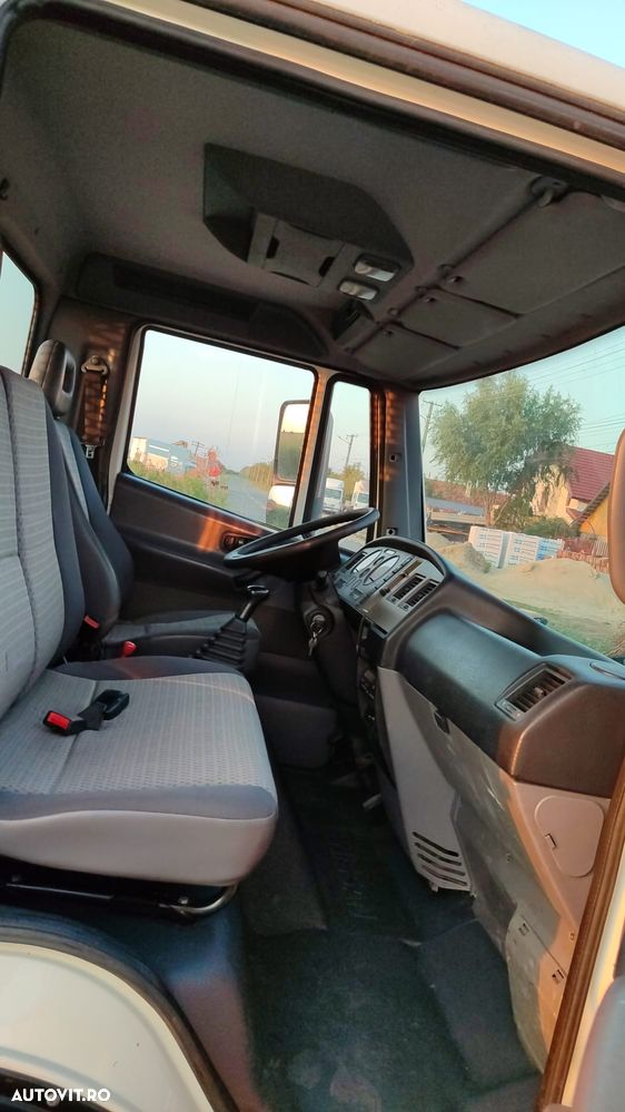 Nissan Atleon 3.5T - 6