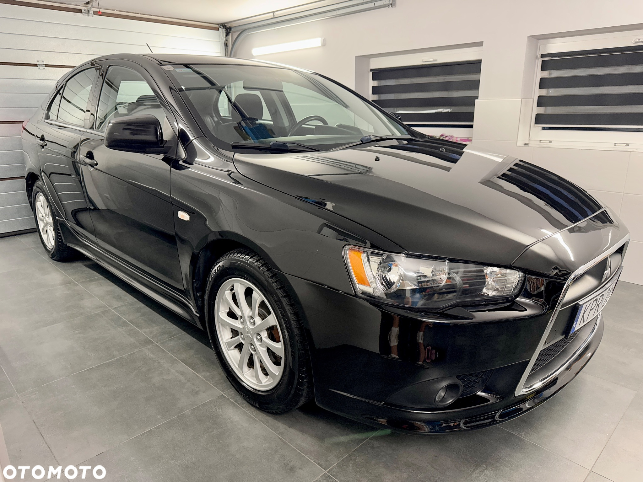 Mitsubishi Lancer 1.6 - 12