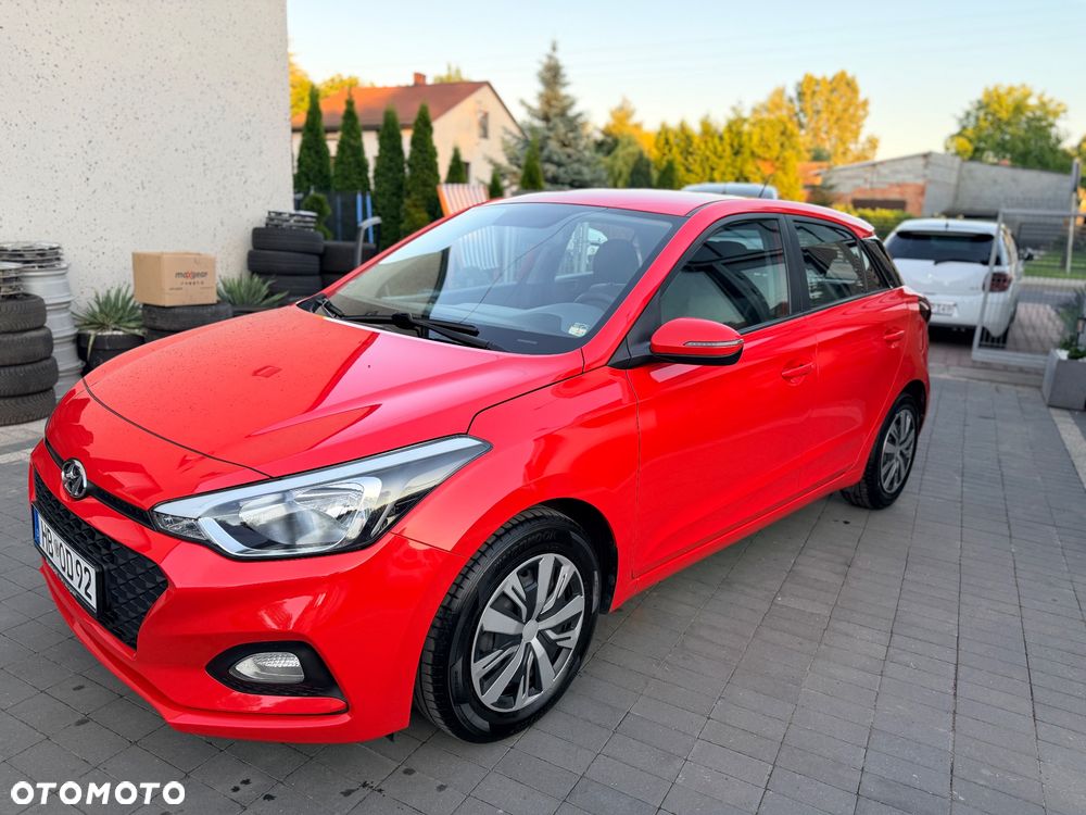 Hyundai i20 1.2 Intro Edition - 20