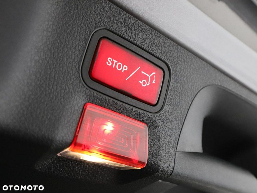 Mercedes-Benz CLA 180 d 7G-DCT - 36