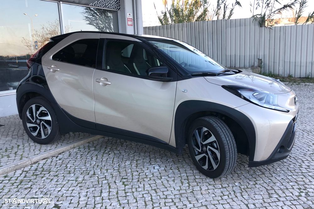 Toyota Aygo X 1.0 Envy CVT - 4