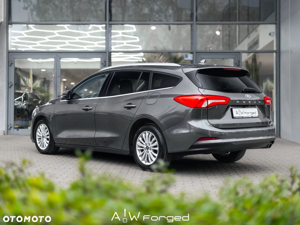 Ford Focus 2.0 EcoBlue Titanium - 12