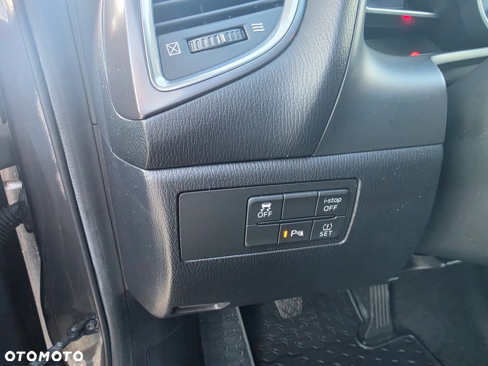 Mazda 3 - 36