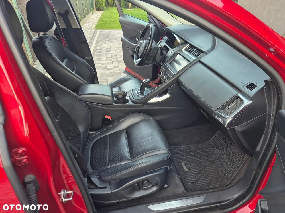 Jaguar E-Pace 2.0 i4P AWD S - 14