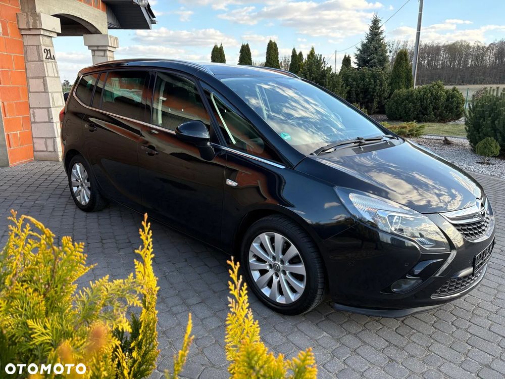 Opel Zafira 1.4 Turbo (ecoFLEX) Start/Stop Business Edition - 2