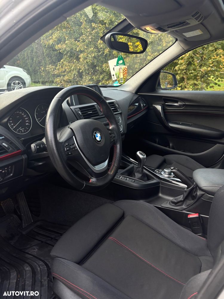 BMW Seria 1 120d xDrive - 5