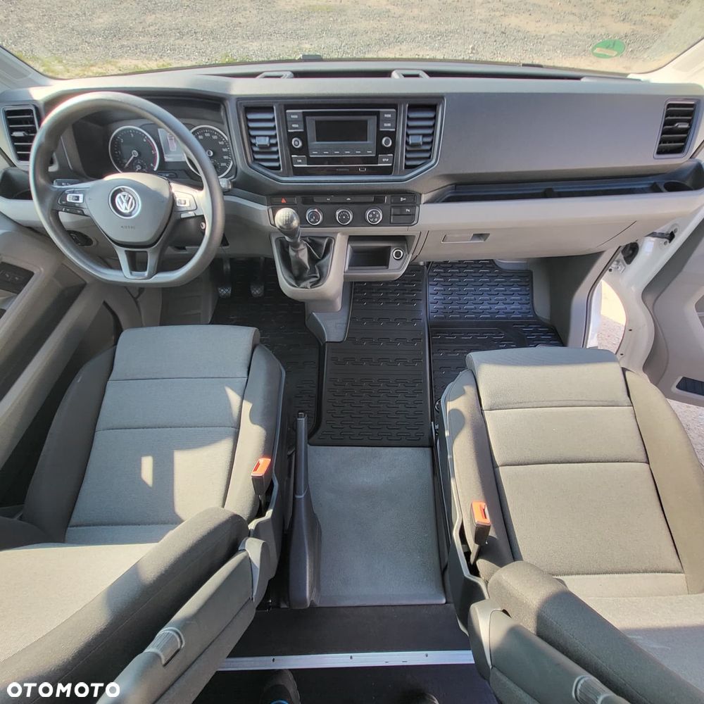 Volkswagen Crafter - 11