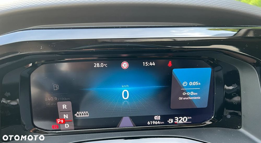 Volkswagen Multivan 2.0 TSI L1 Style DSG - 26
