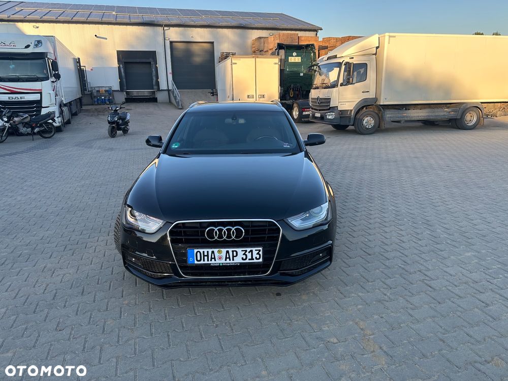 Audi A4 Avant 2.0 TDI DPF clean diesel multitronic Attraction - 2