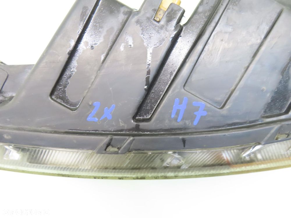 LAMPA PRAWA PRZEDNIA HYUNDAI COUPE II (GK) - 4