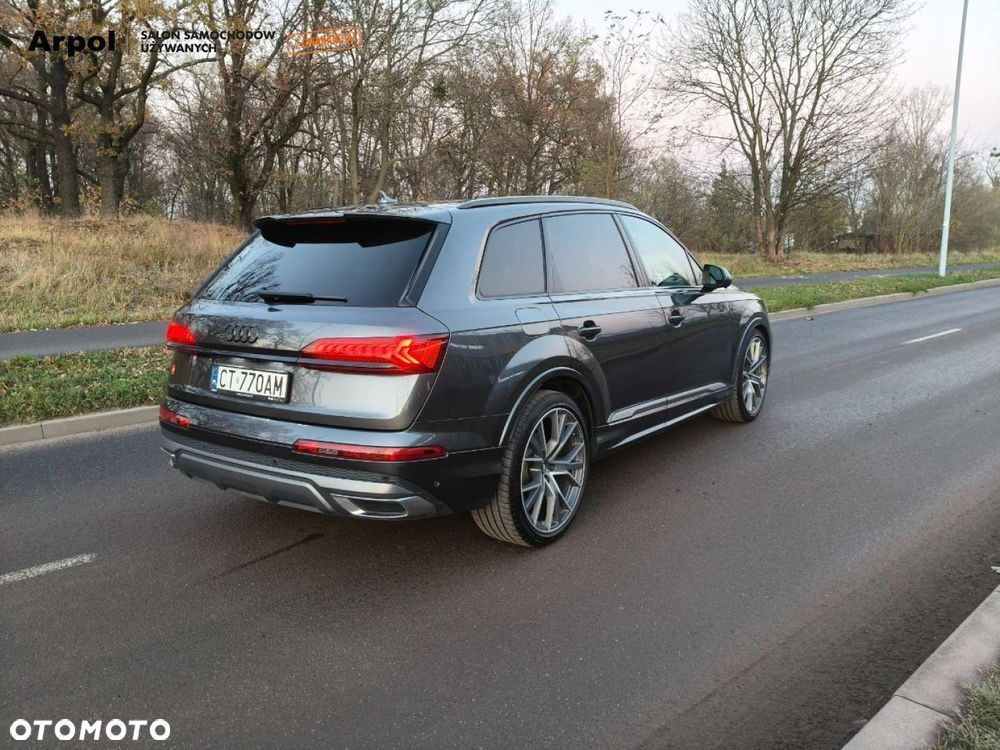 Audi Q7 - 5