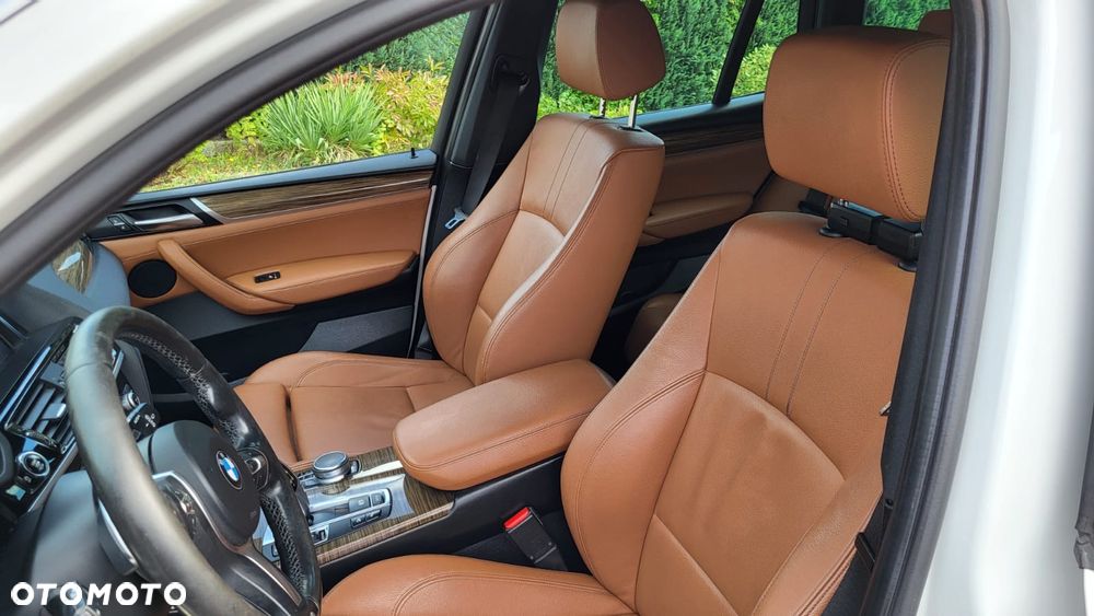 BMW X3 xDrive20d - 12
