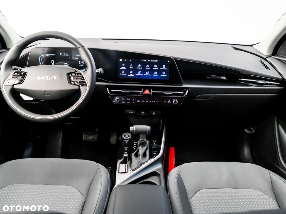 Kia Niro 1.6 GDI Hybrid M - 29