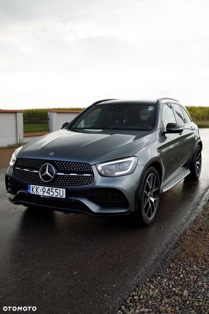Mercedes-Benz GLC 300 de 4Matic 9G-TRONIC AMG Line Plus - 9