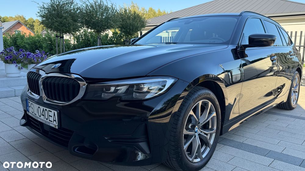 BMW Seria 3 318d mHEV M Sport - 16