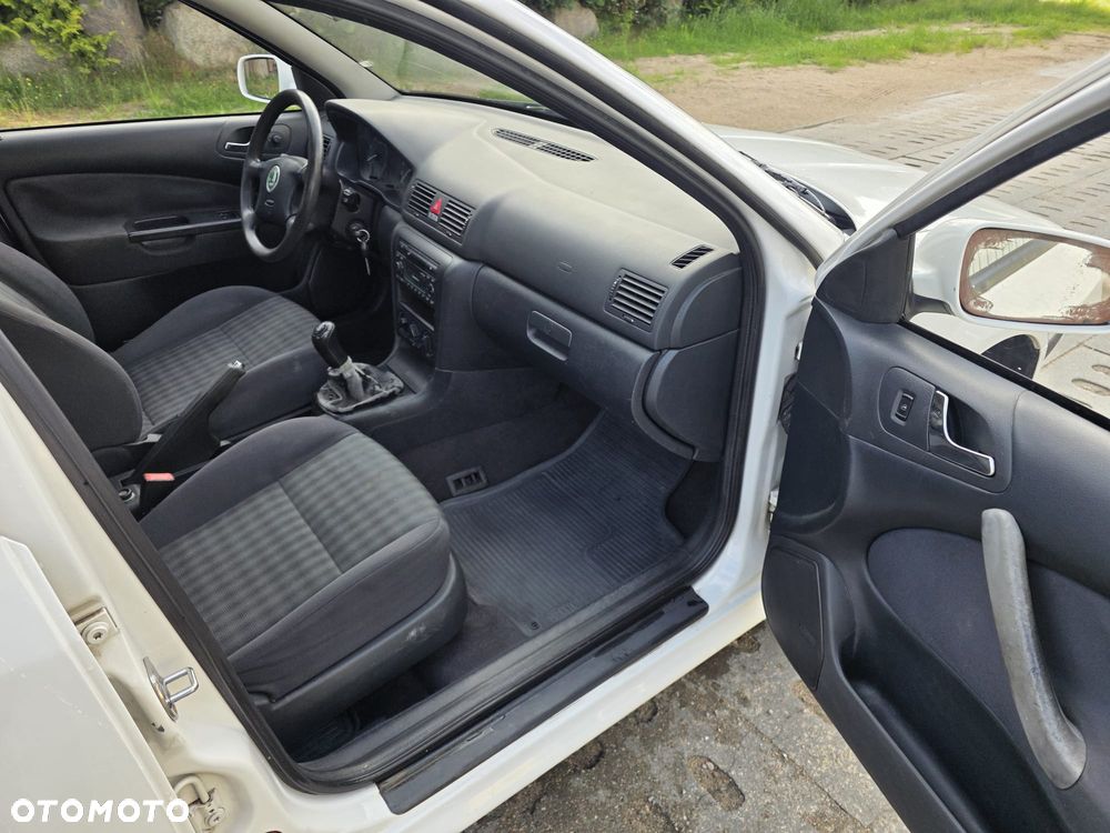 Skoda Octavia 1.4 Drive - 10