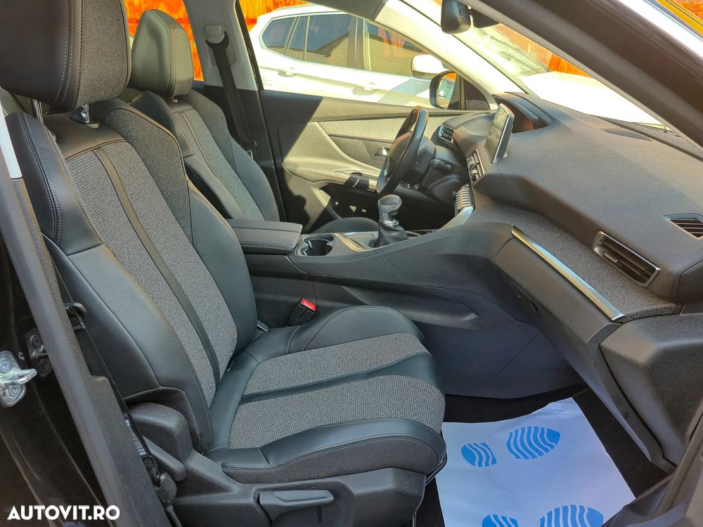 Peugeot 3008 1.5 BlueHDI 130 S&S BVM6 Allure Pack - 9