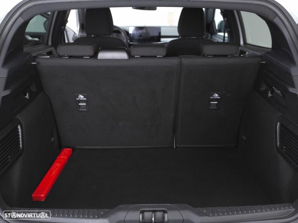 Ford Focus - 13