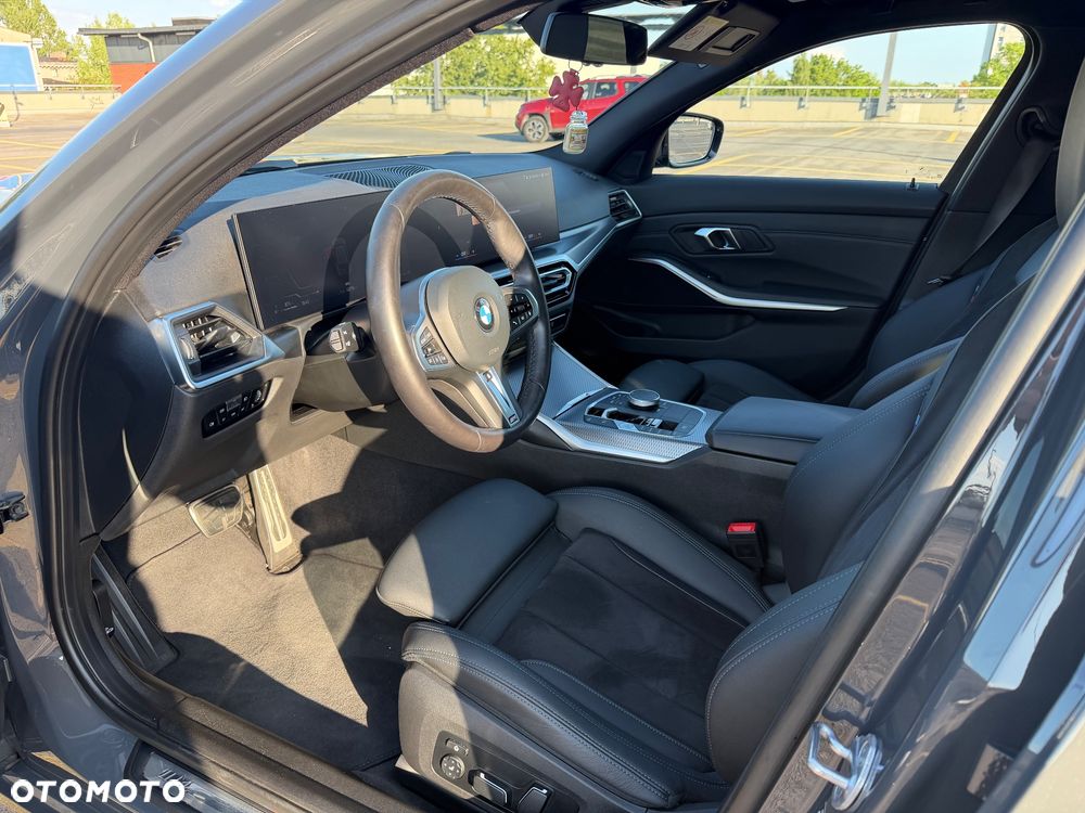 BMW Seria 3 320d xDrive MHEV M Sport sport - 7