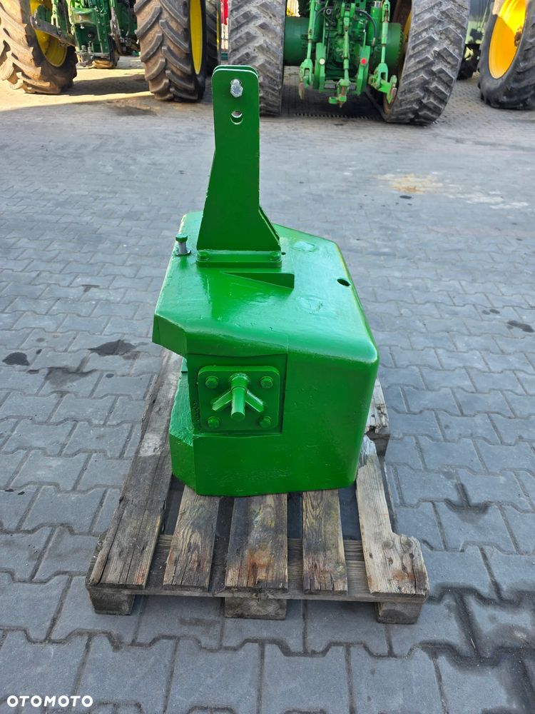 Obciążnik John Deere - 6