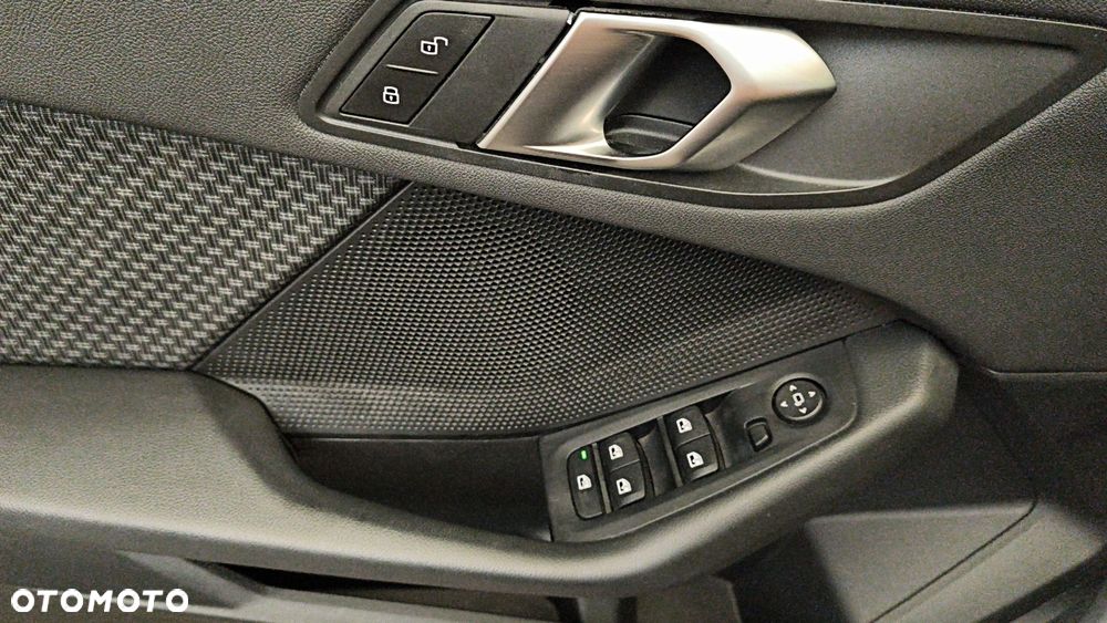 BMW Seria 1 118i Advantage - 20