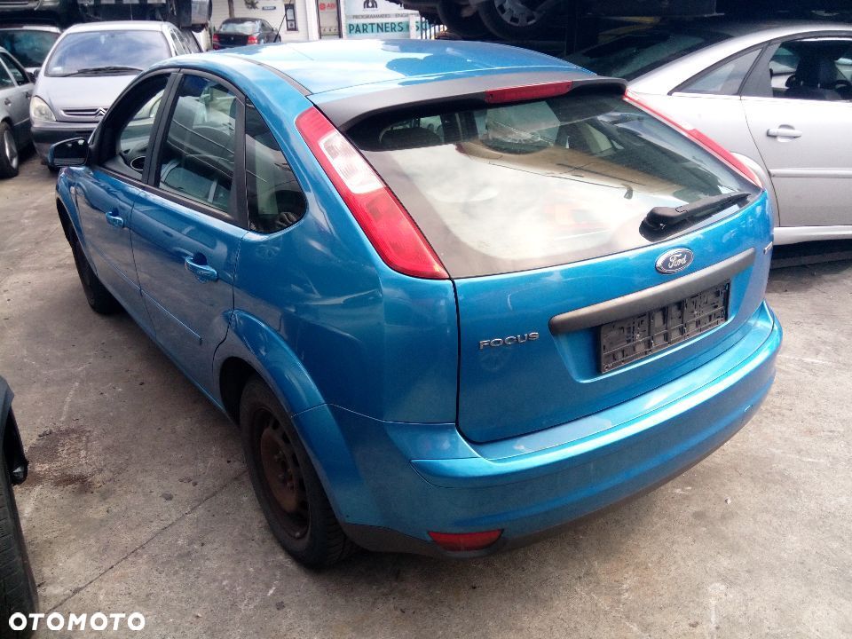 *FORD FOCUS MK2* Samochód na części - 18